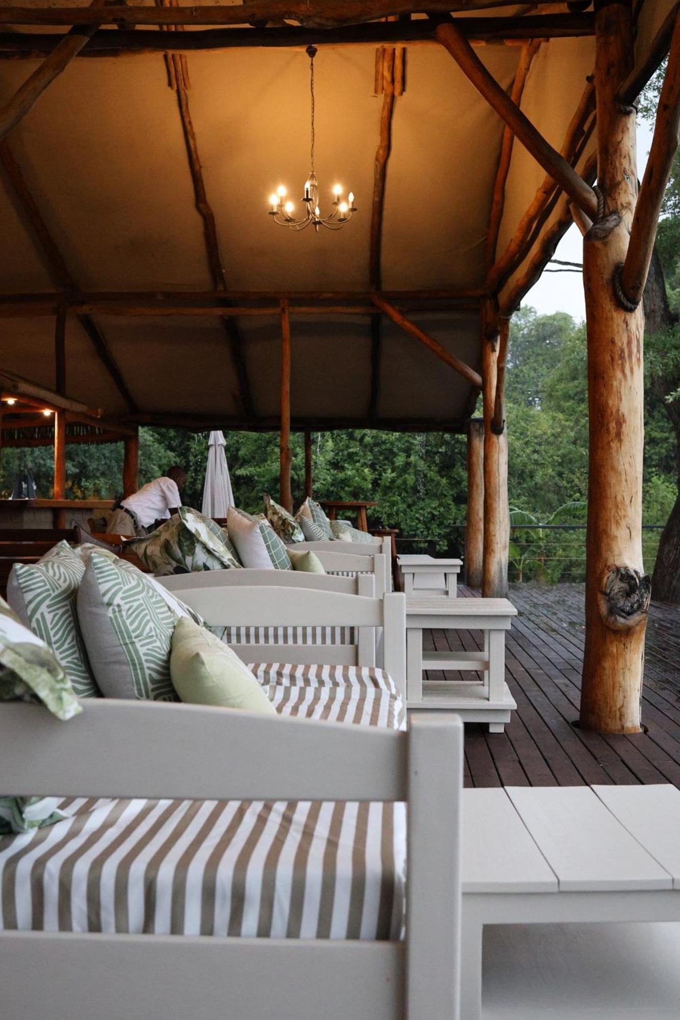 Villa Zambezi Dusk Livingstone Exterior foto