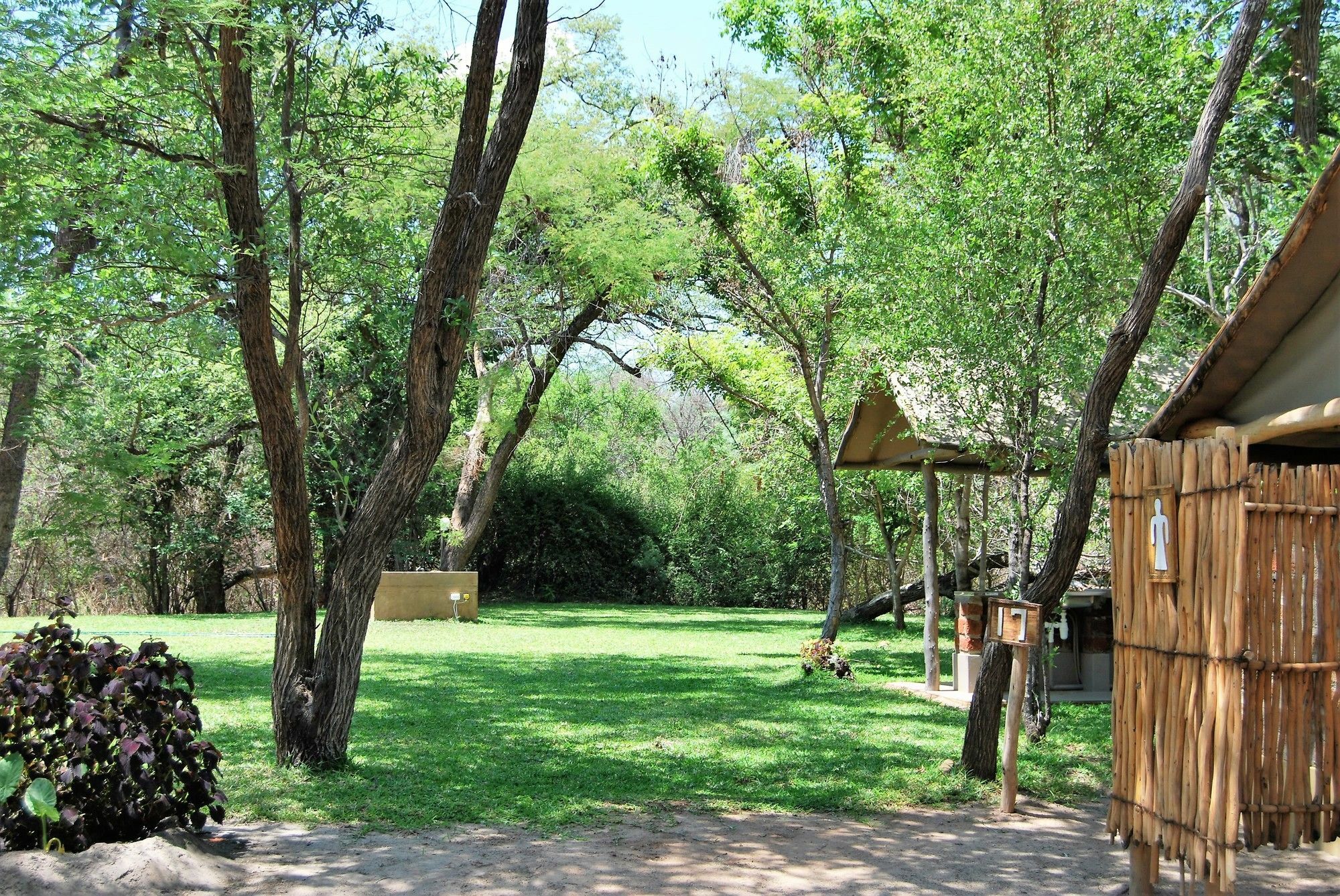 Villa Zambezi Dusk Livingstone Exterior foto